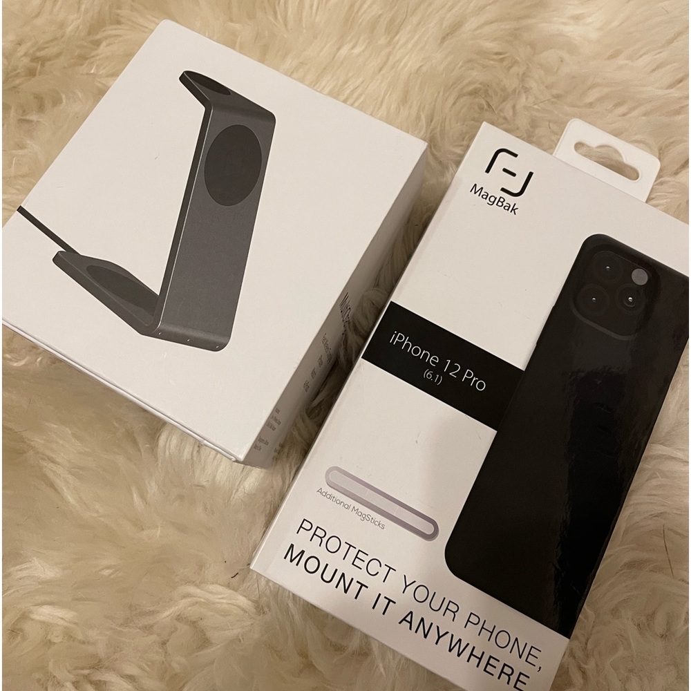 MagBak multi charger. Charges all your devices at once.